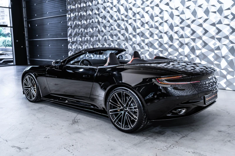Aston Martin Други DB12 Volante* Bowers&Wilkins* 360, снимка 17 - Автомобили и джипове - 51566776