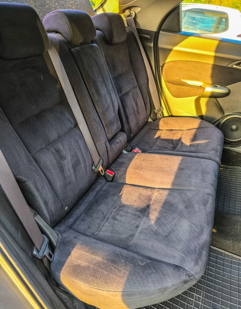 Honda Civic 2.2 i-CDTi, снимка 12 - Автомобили и джипове - 51735761