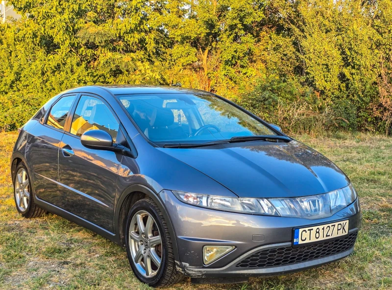 Honda Civic 2.2 i-CDTi, снимка 2 - Автомобили и джипове - 51735761