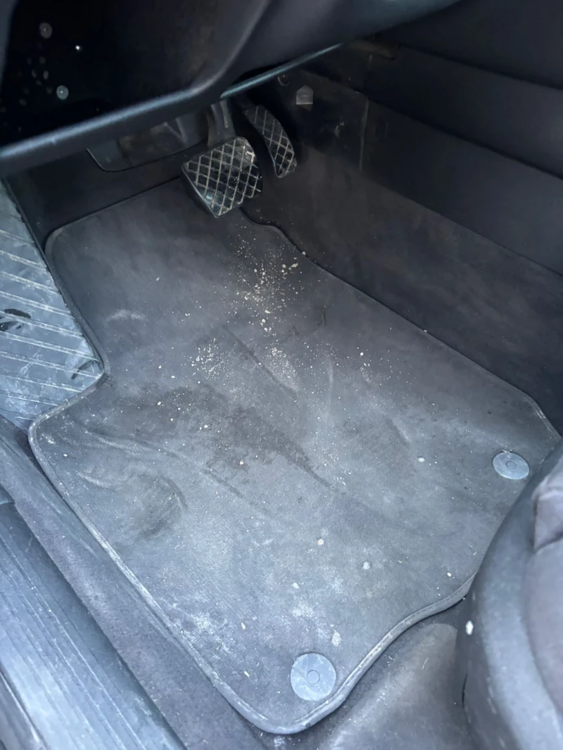 Audi A3 1.8T Automat 180hp, снимка 11 - Автомобили и джипове - 51869453