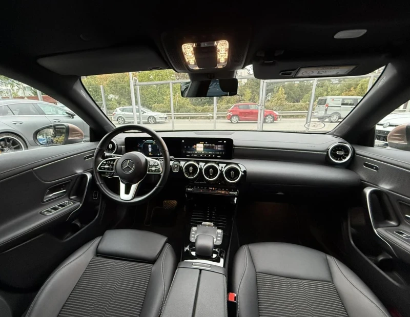 Mercedes-Benz CLA 220 Shooting Brake, снимка 11 - Автомобили и джипове - 51972038