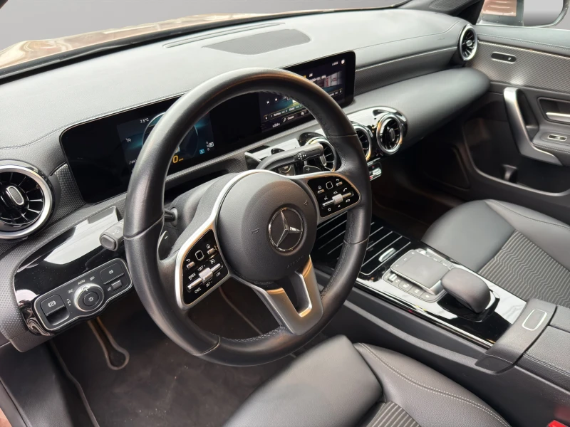 Mercedes-Benz CLA 220 Shooting Brake, снимка 10 - Автомобили и джипове - 51972038