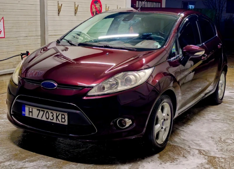 Ford Fiesta Titanium, снимка 3 - Автомобили и джипове - 52469238