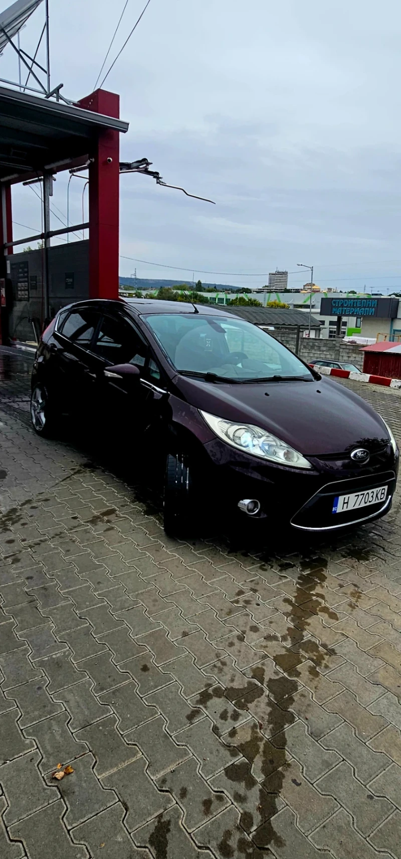 Ford Fiesta Titanium, снимка 4 - Автомобили и джипове - 52469238