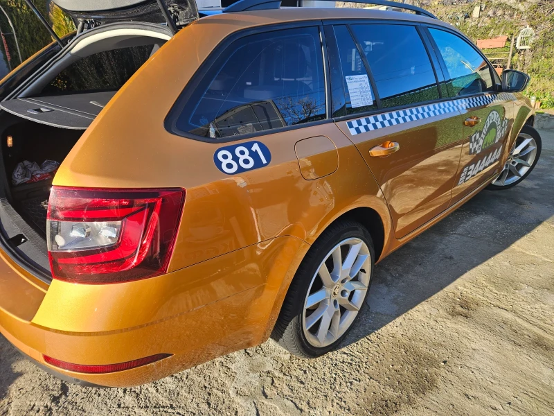 Skoda Octavia 1.5CNG DSG , снимка 2 - Автомобили и джипове - 52957594
