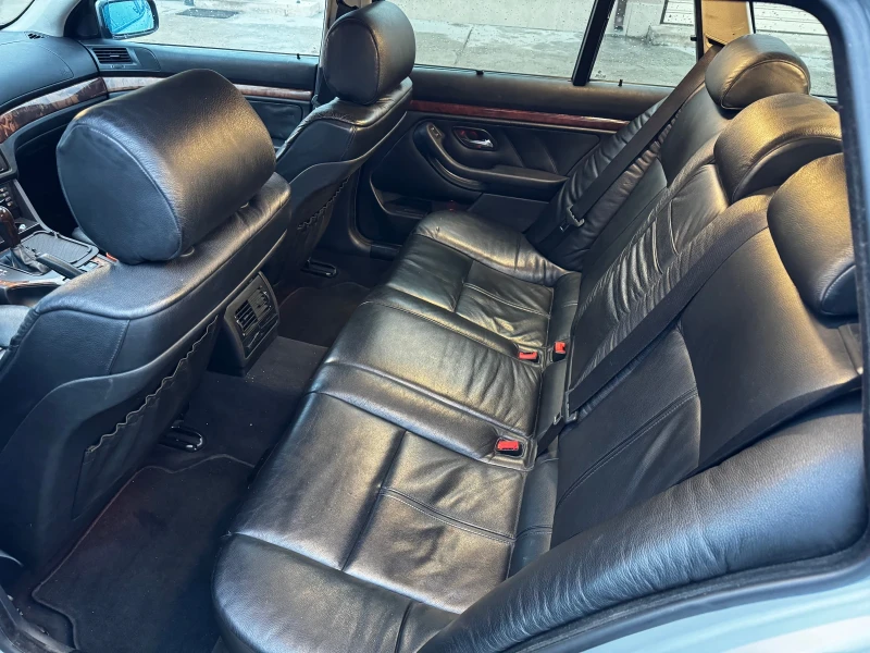 BMW 530, снимка 7 - Автомобили и джипове - 53250271