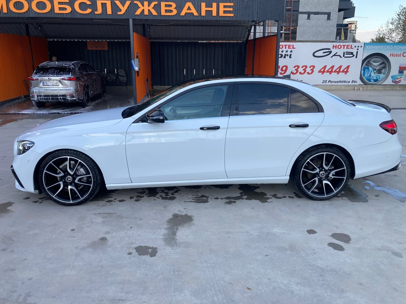 Mercedes-Benz E 200  - изображение 4