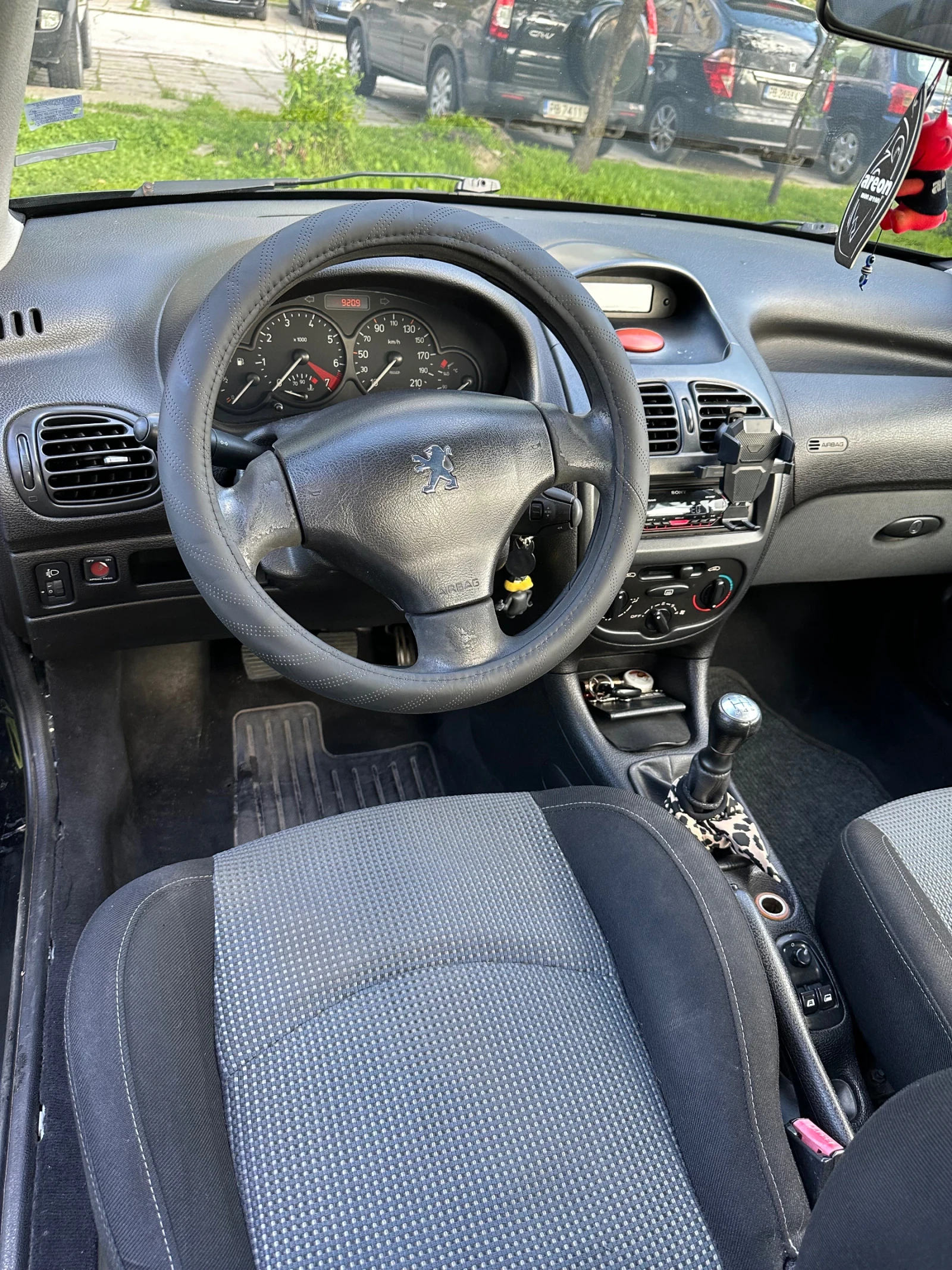 Peugeot 206  - изображение 10