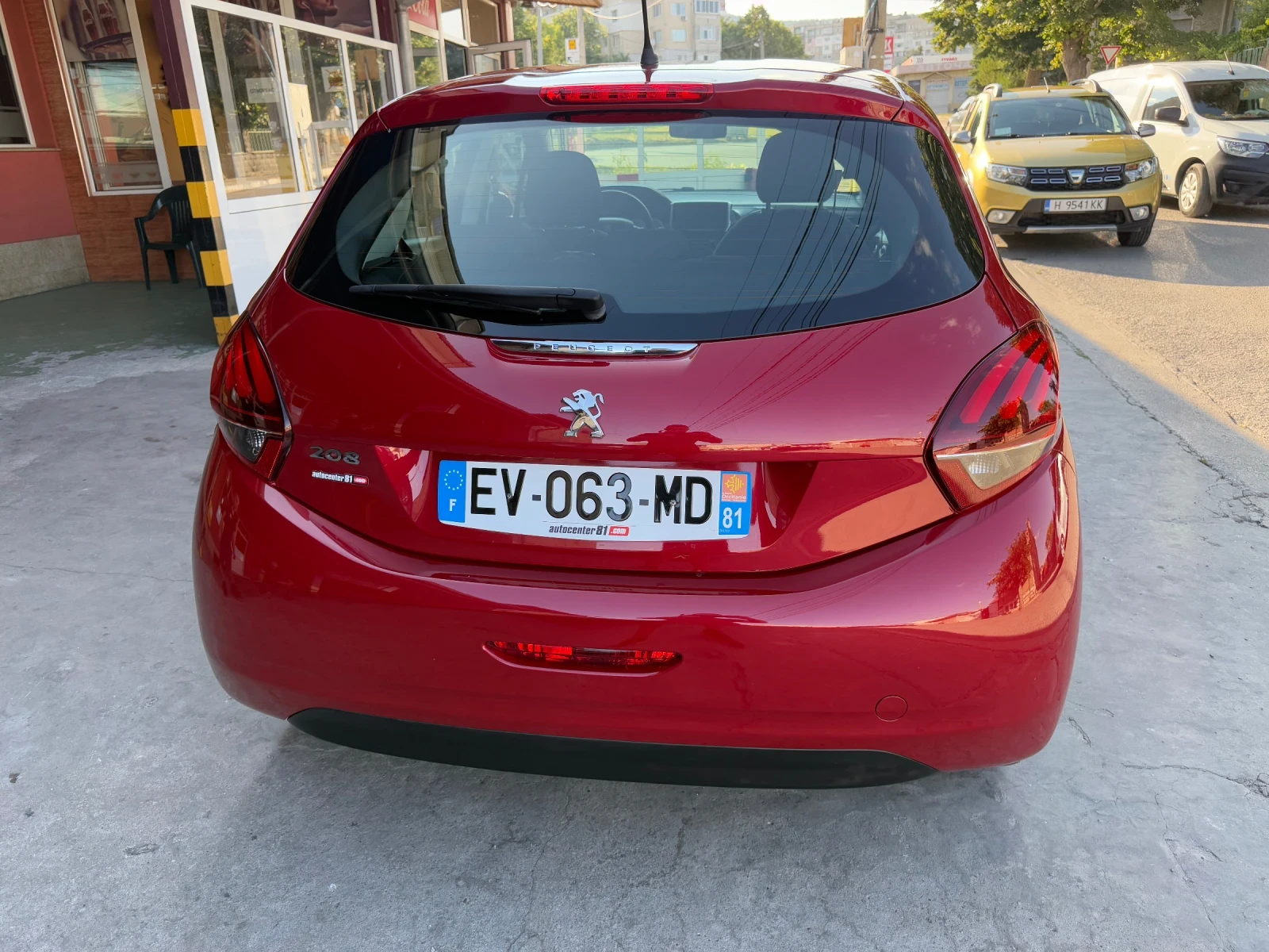 Peugeot 208 Уникат - изображение 5