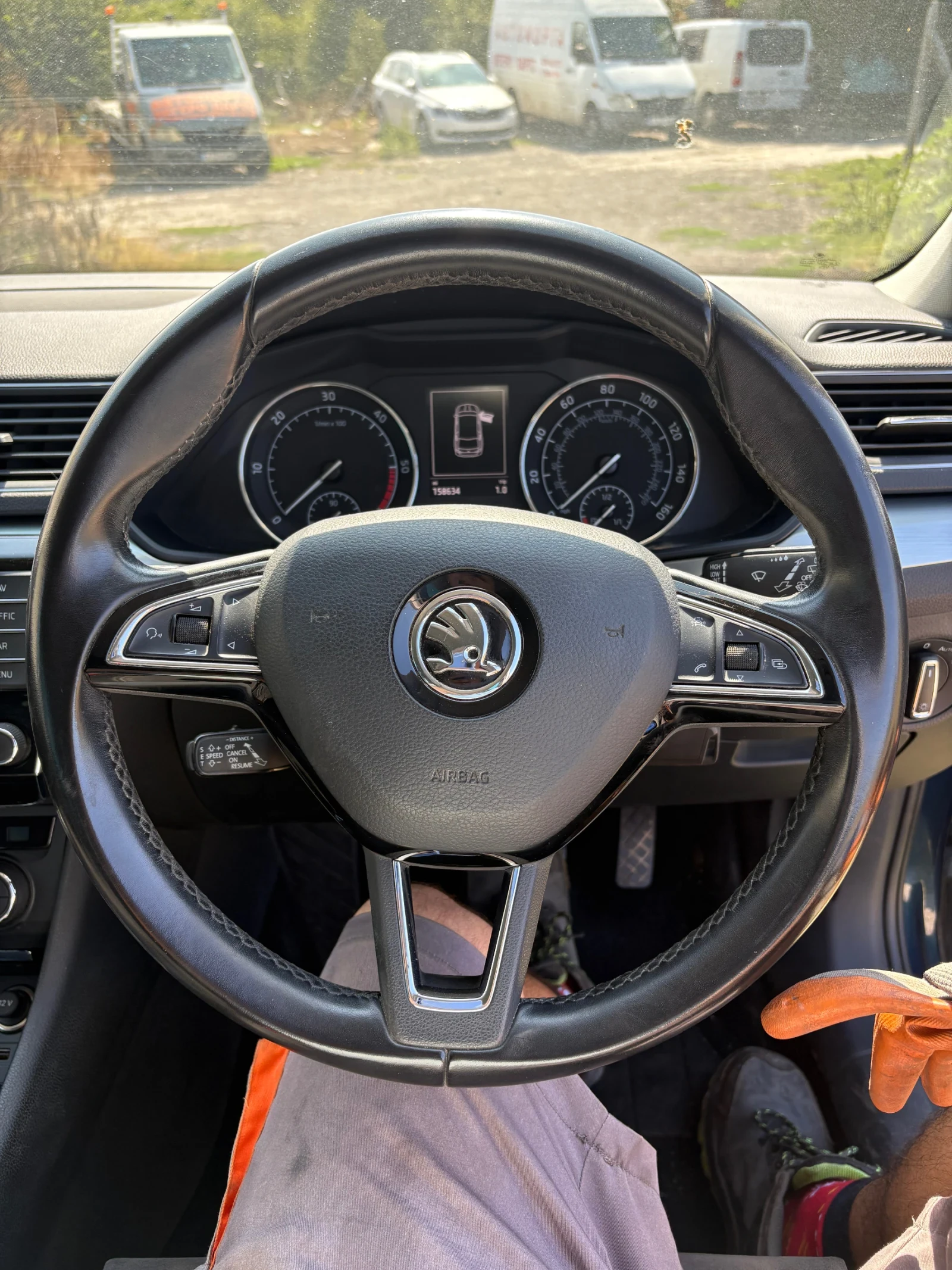 Skoda Superb 2.0 TDI | Mobile.bg   11