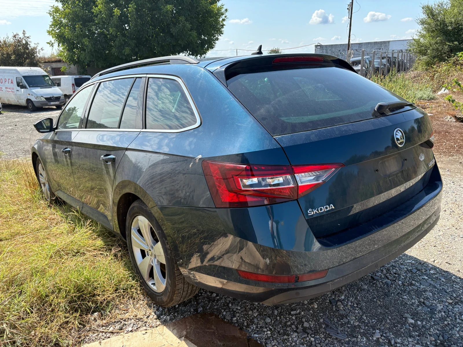 Skoda Superb 2.0 TDI - изображение 5