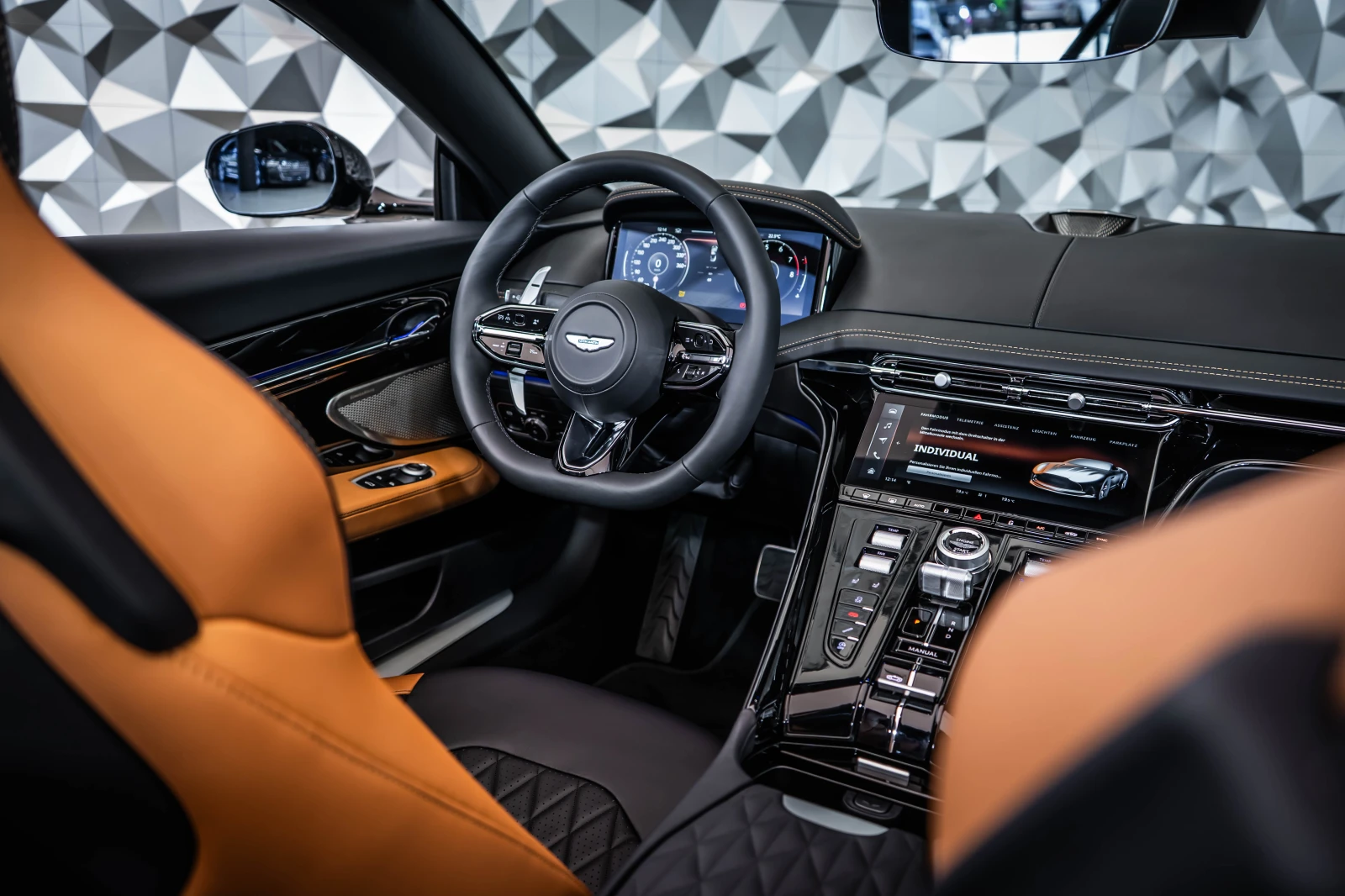 Aston Martin Други DB12 Volante* Bowers&Wilkins* 360 - изображение 10