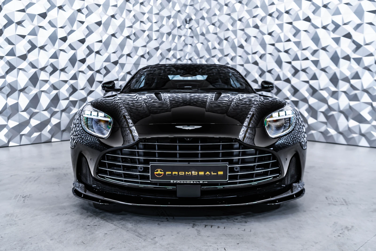 Aston Martin Други DB12 Volante* Bowers&Wilkins* 360 - изображение 2