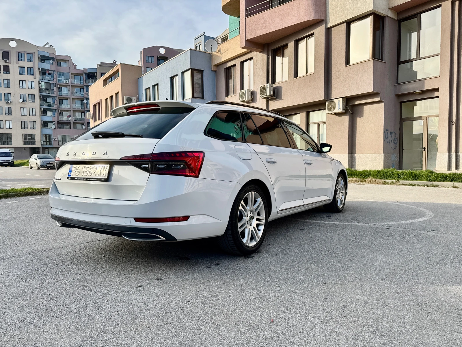 Skoda Superb Skoda Superb SPORTLINE | ПЪЛНА ИСТОРИЯ ОБСЛУЖЕНА - изображение 4