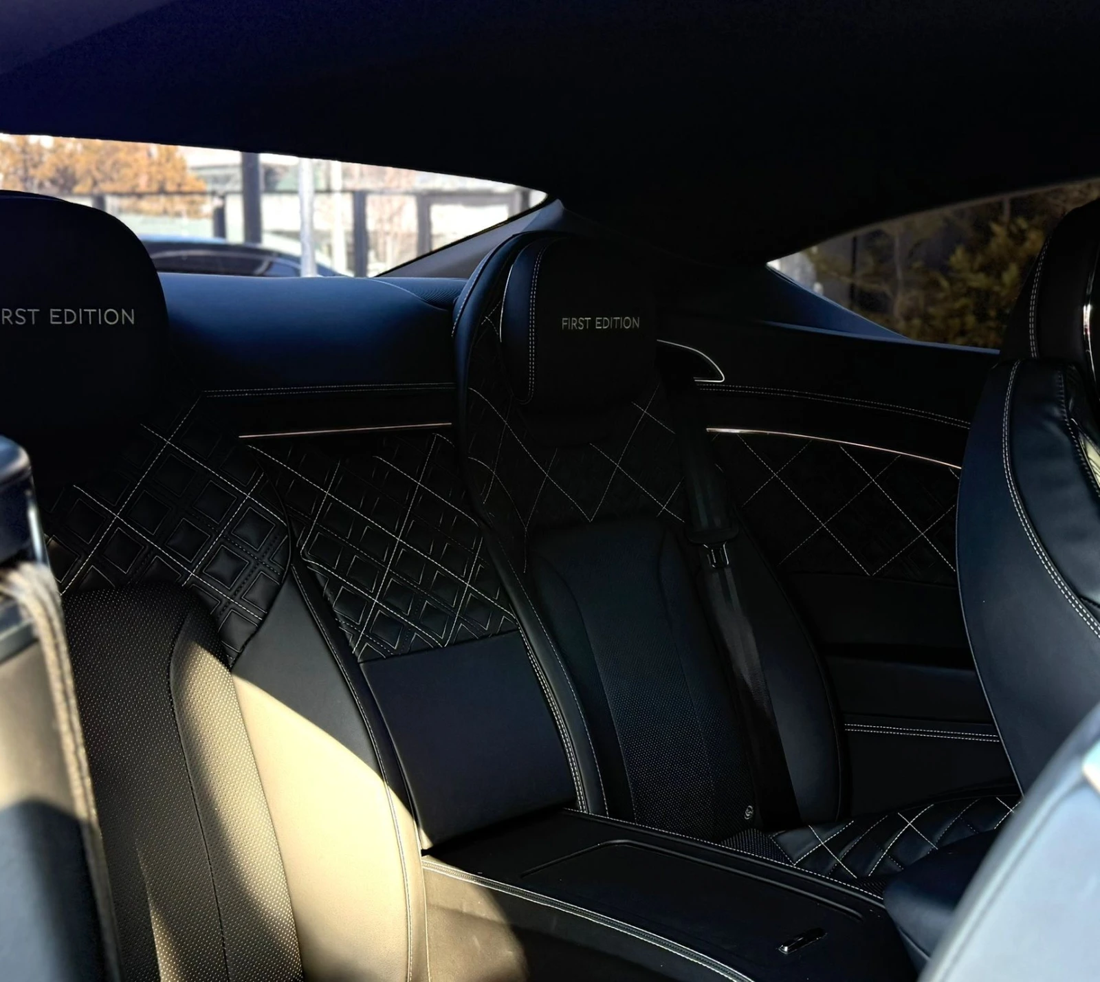 Bentley Continental gt FIRST EDITION/W12, снимка 16 - Автомобили и джипове - 53781697