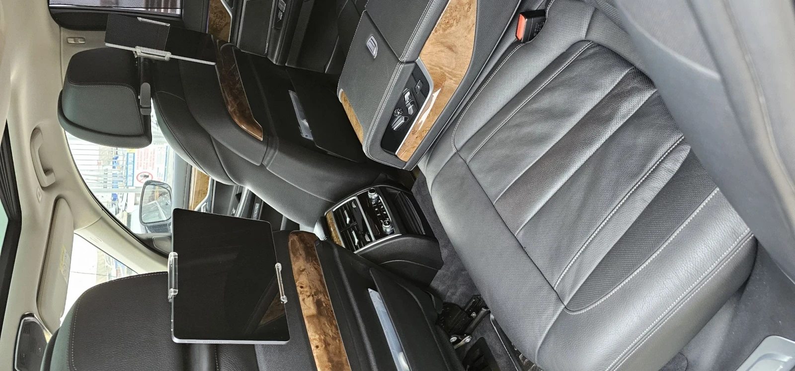 BMW 740  L xDrive, снимка 2 - Автомобили и джипове - 53934464