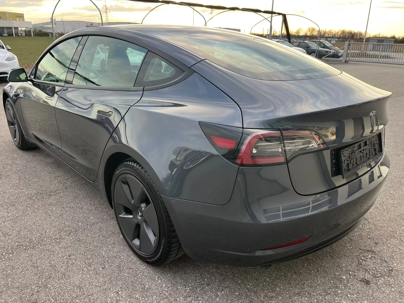Tesla Model 3 Long Range Dual Motor с Термопомпа SOH 91.1%, снимка 7 - Автомобили и джипове - 54194428