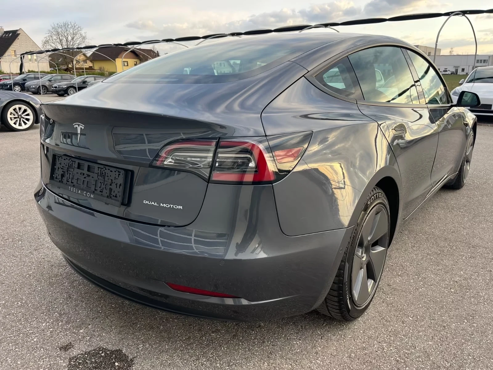 Tesla Model 3 Long Range Dual Motor с Термопомпа SOH 91.1%, снимка 5 - Автомобили и джипове - 54194428