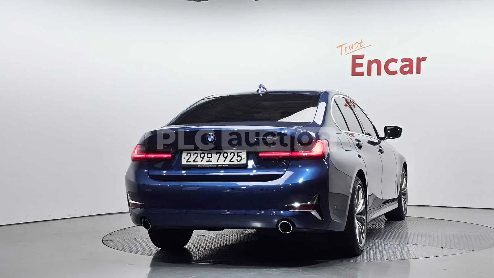 BMW 320 * XDRIVE * CARPLAY * HUD * ������� * ������ | Mobile.bg � ����������� 4