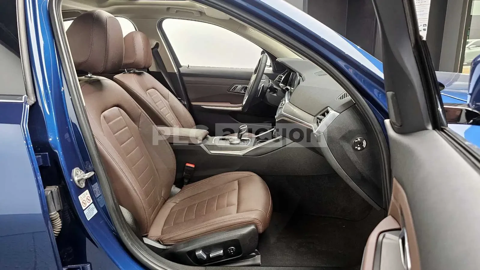 BMW 320 * XDRIVE * CARPLAY * HUD * ������� * ������ | Mobile.bg � ����������� 11