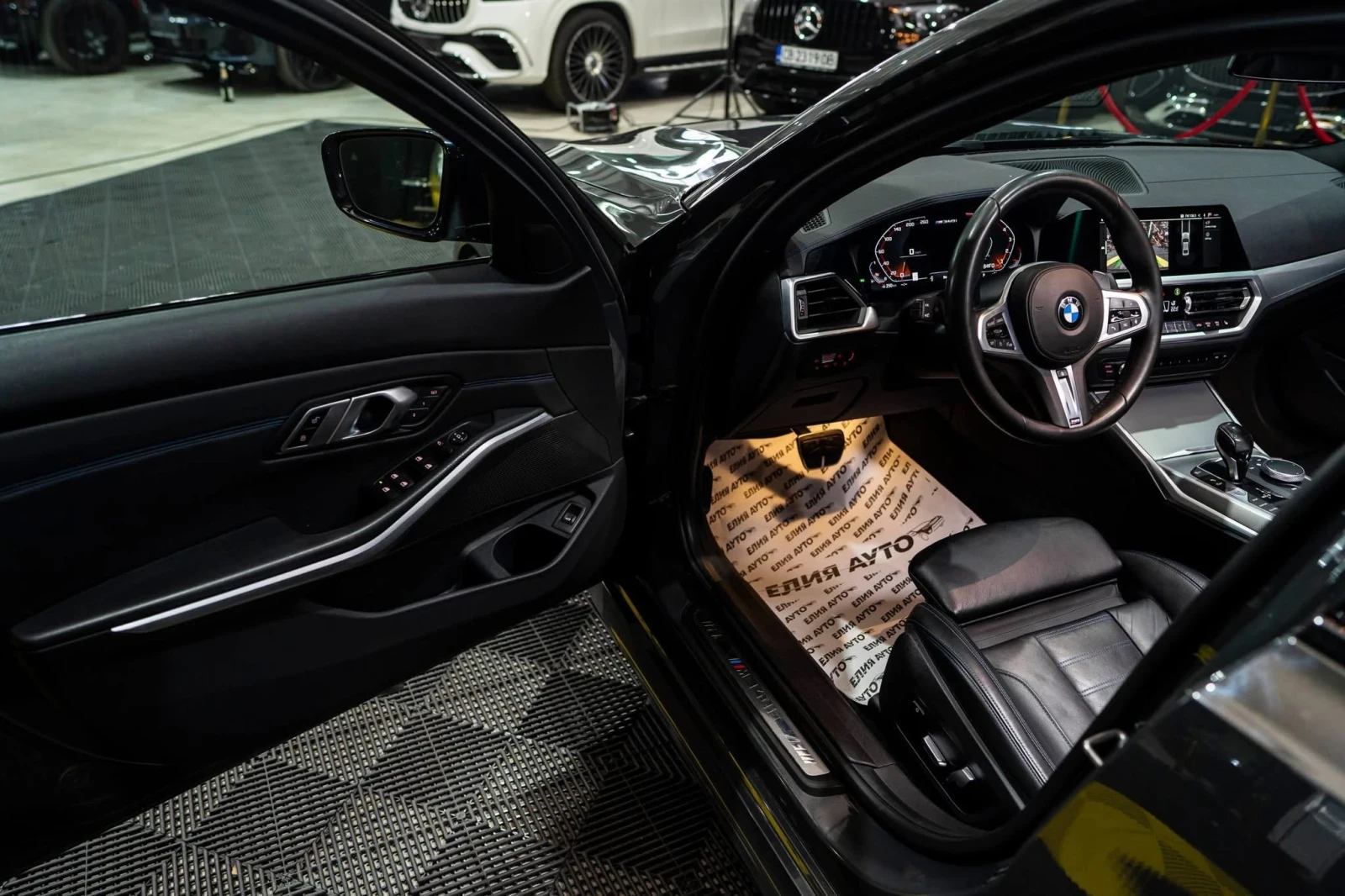 BMW 340 I XDRIVE STAGE 2 LED NAVI 360 H&K ЛИЗИНГ 100%, снимка 11 - Автомобили и джипове - 54645160