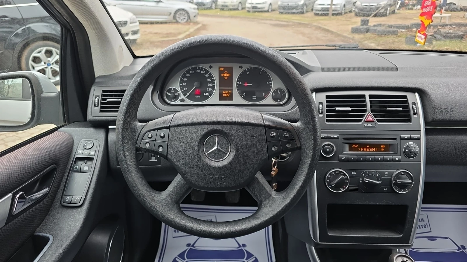 Mercedes-Benz B 180 CDi 109k.c., снимка 9 - Автомобили и джипове - 54688704