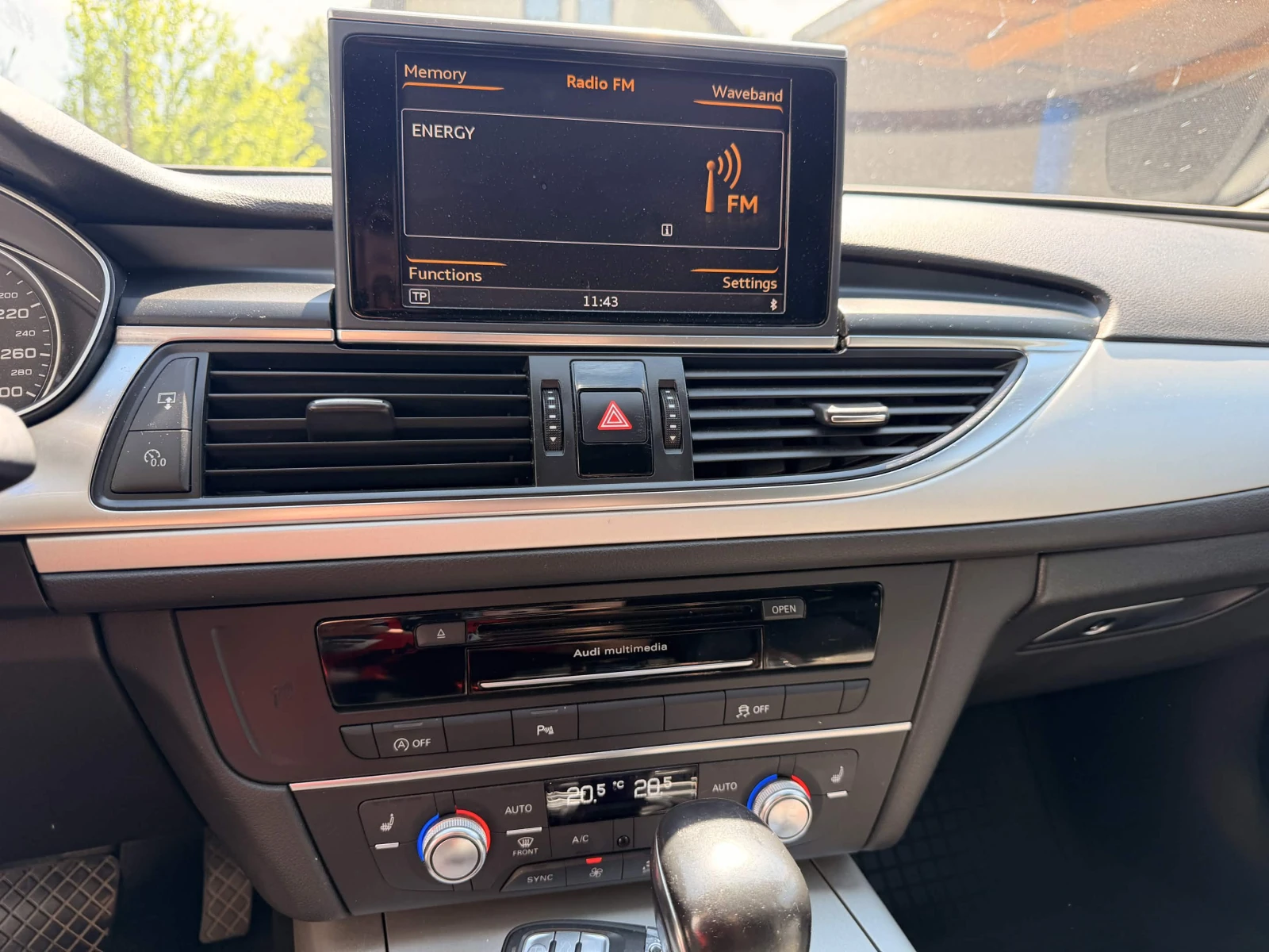 Audi A6, снимка 14 - Автомобили и джипове - 54986361