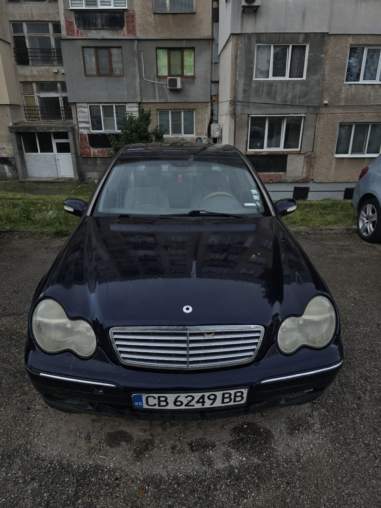 Mercedes-Benz C 220 W203 177 к.с 6 с.к