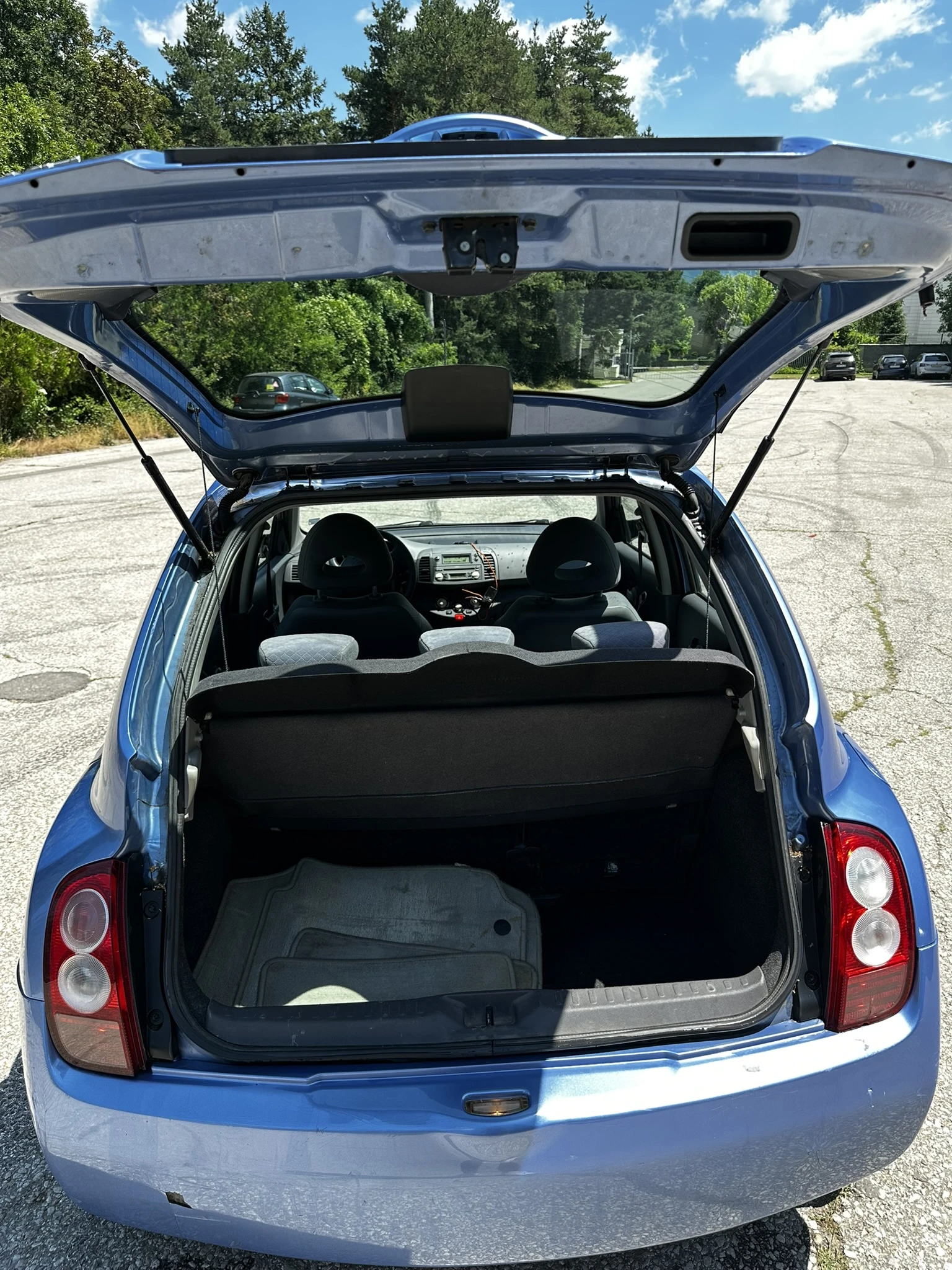 Nissan Micra 1.2i Климатик, снимка 4 - Автомобили и джипове - 55077781