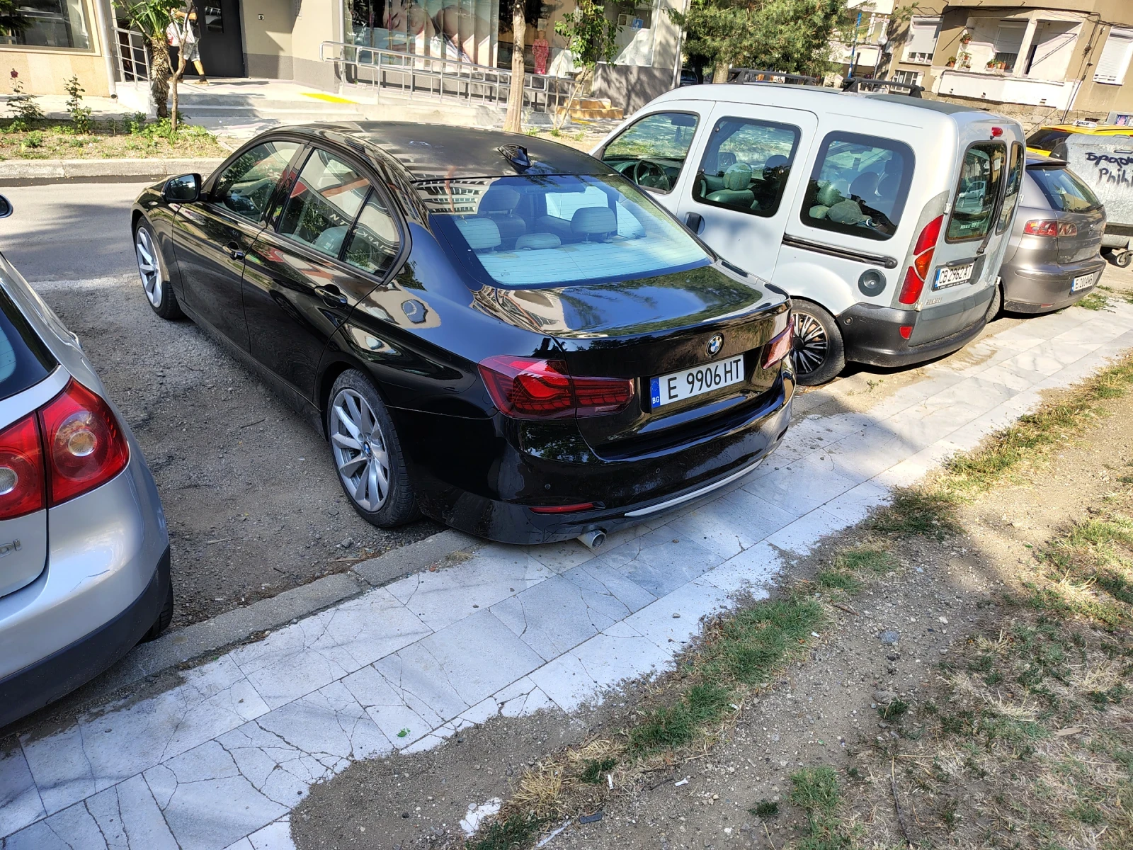 BMW 320