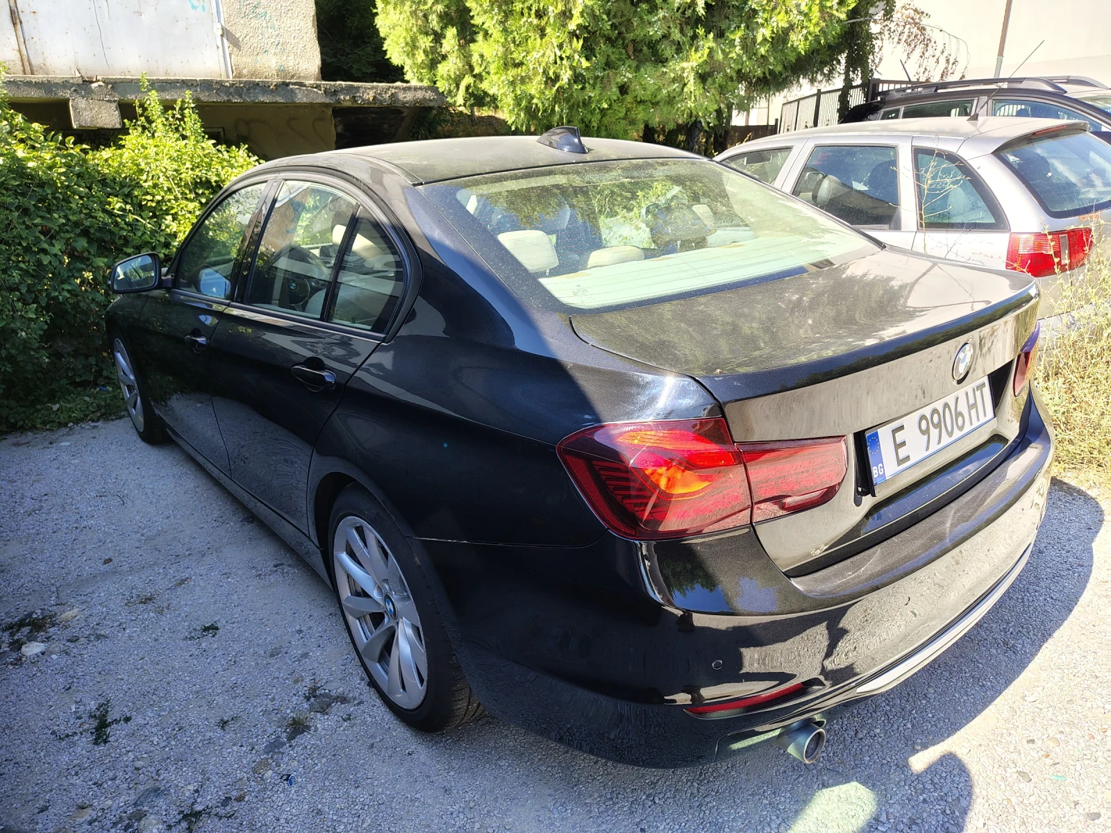 BMW 320, снимка 3 - Автомобили и джипове - 55426541