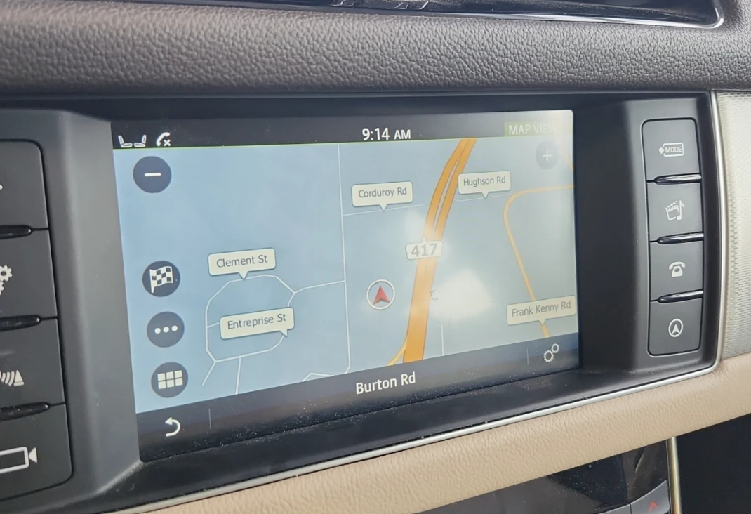 Jaguar Xf * PRESTIGE* AWD* Подгрев* Шибидах* Back Cam* , снимка 9 - Автомобили и джипове - 55477453