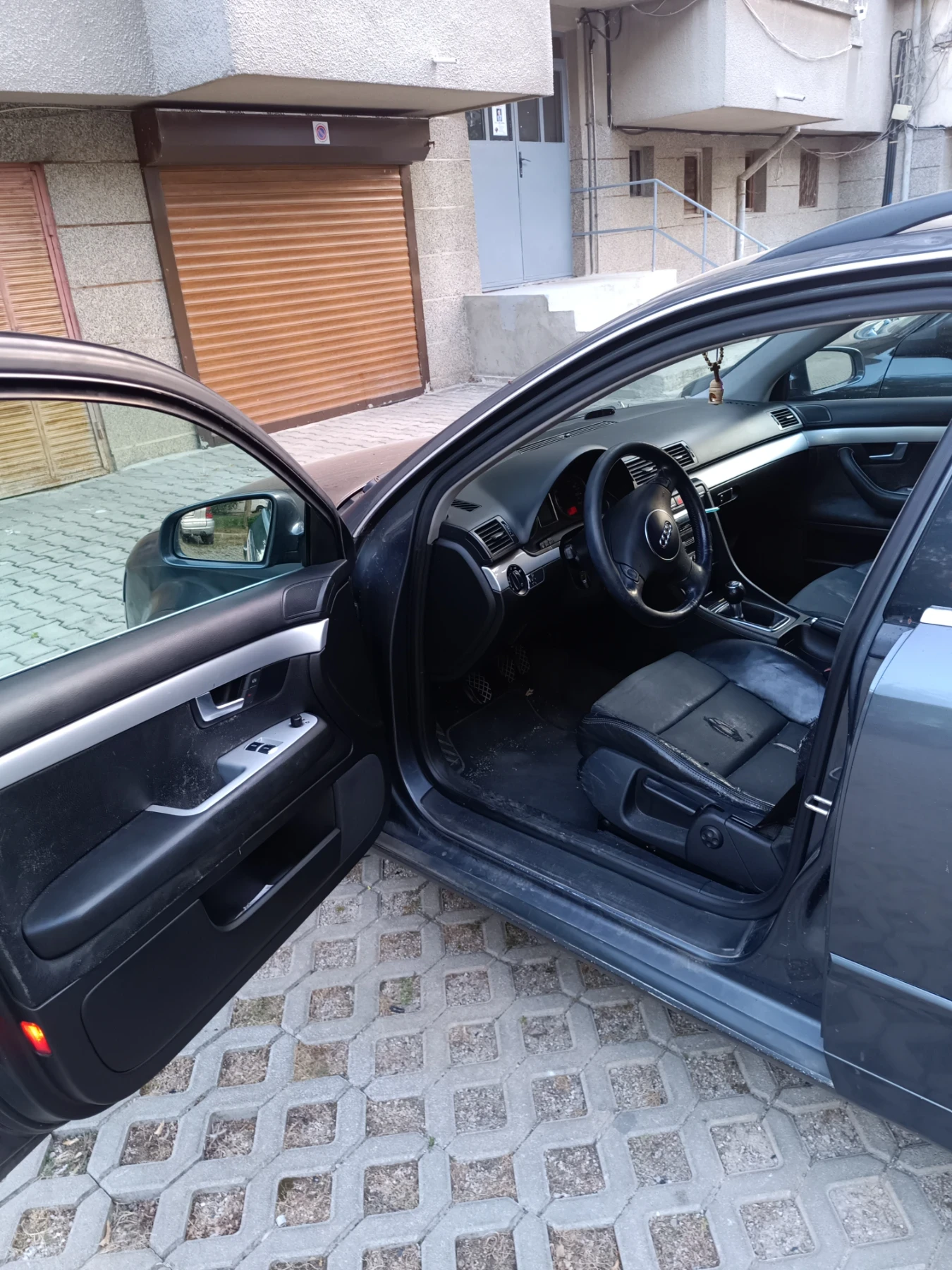 Audi A4 B6 avant, снимка 9 - Автомобили и джипове - 55647122