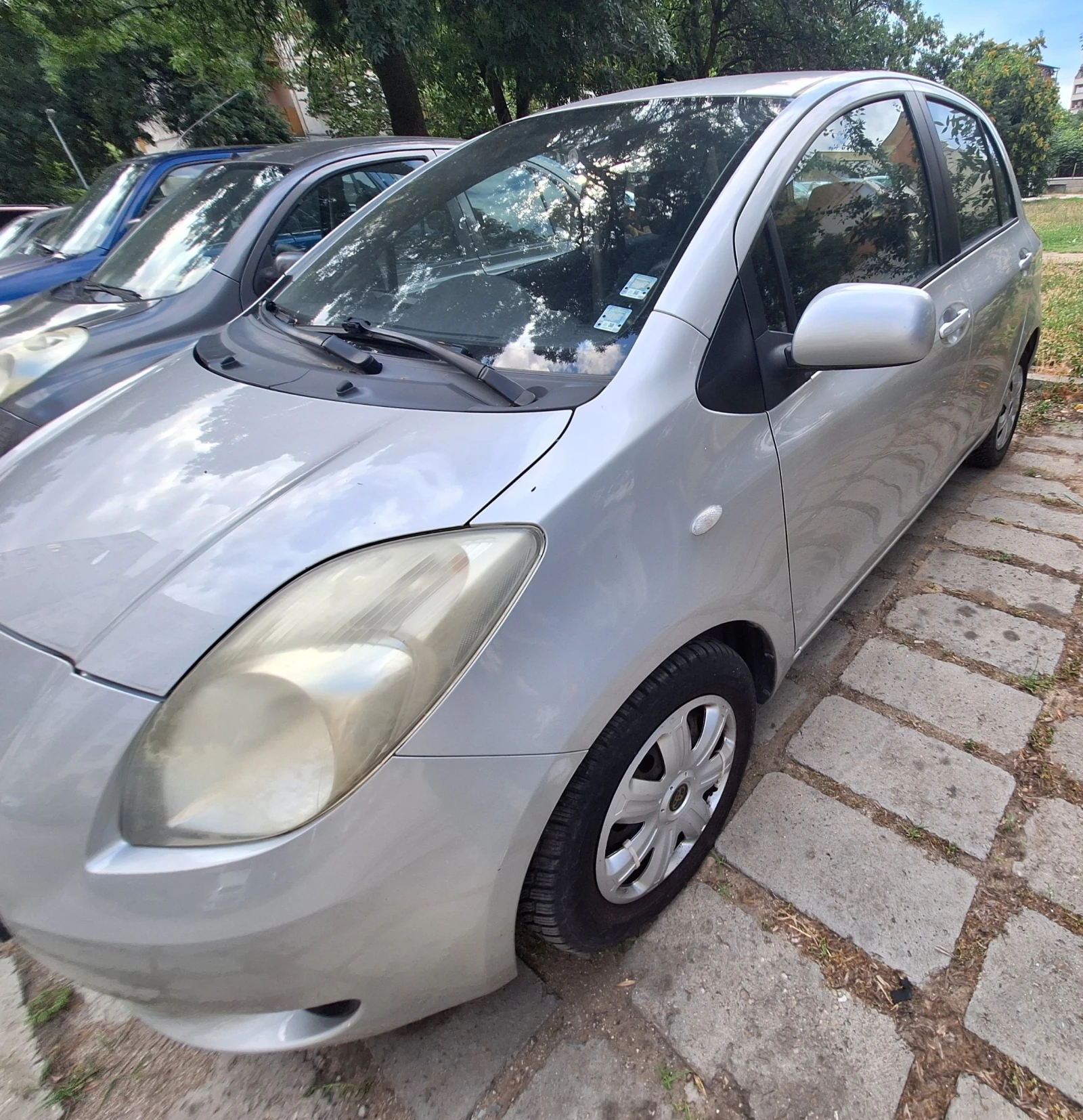 Toyota Yaris 1, 3 VVTI, снимка 3 - Автомобили и джипове - 55775182