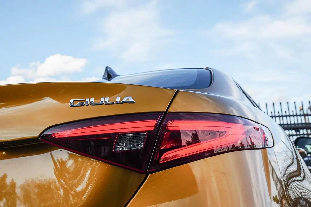 Alfa Romeo Giulia VELOCE* AWD* ��������* ������ ���� | Mobile.bg � ����������� 5
