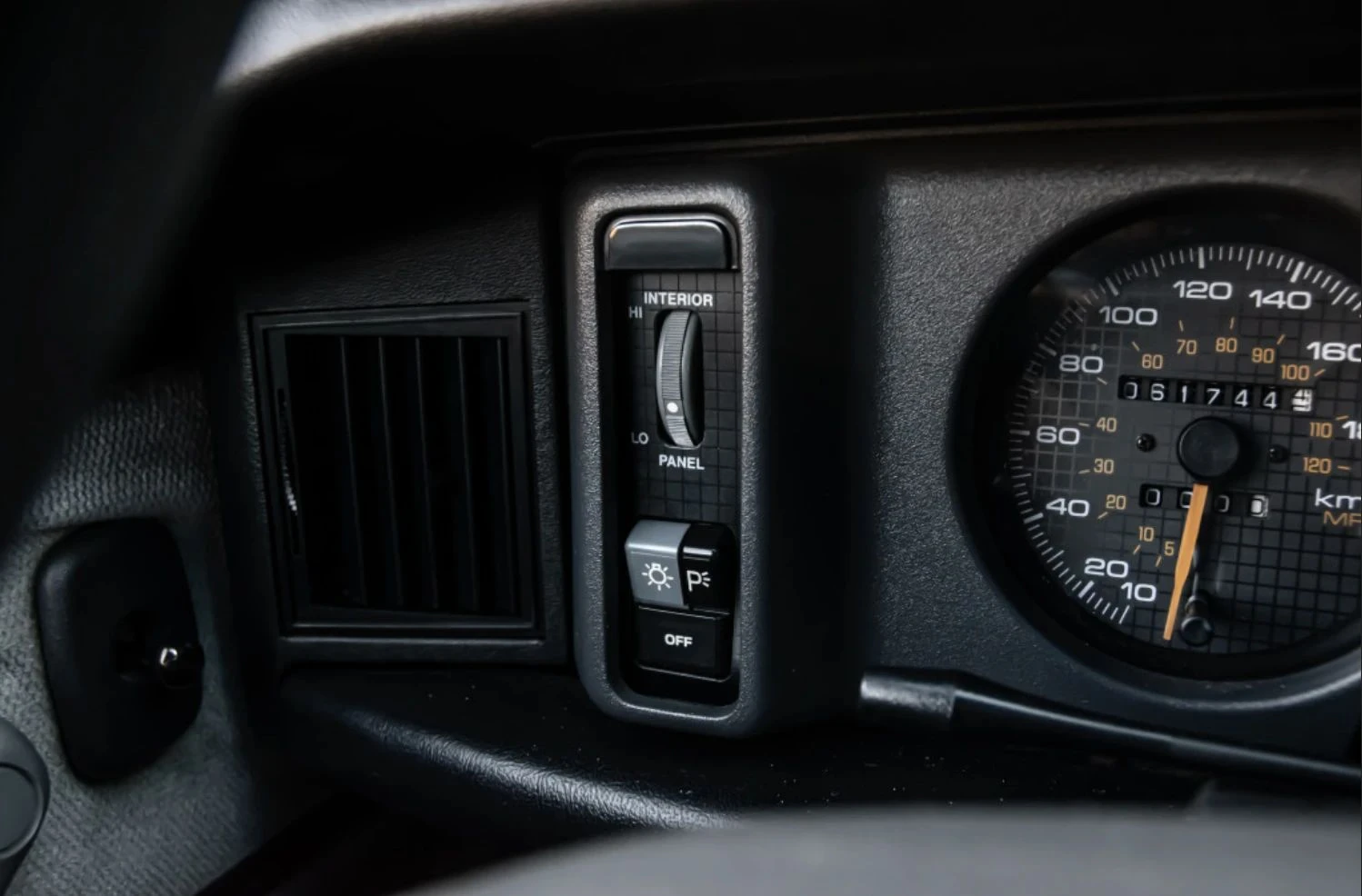 Pontiac Firebird | Mobile.bg � ����������� 10