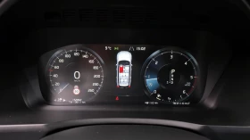 Volvo Xc90 D5 MOMENTUM/CAM/PANO/HEAD UP/, снимка 8