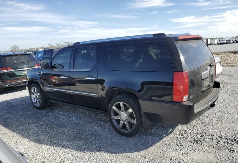 Cadillac Escalade, снимка 4 - Автомобили и джипове - 49008473