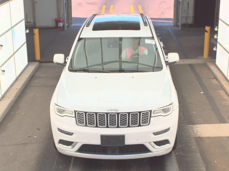 Jeep Grand cherokee Summit* Пано* Камера* Подгрев* Harman/Kardon, снимка 2 - Автомобили и джипове - 52317787
