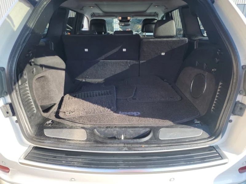 Jeep Grand cherokee Summit* Пано* Камера* Подгрев* Harman/Kardon, снимка 15 - Автомобили и джипове - 52317787