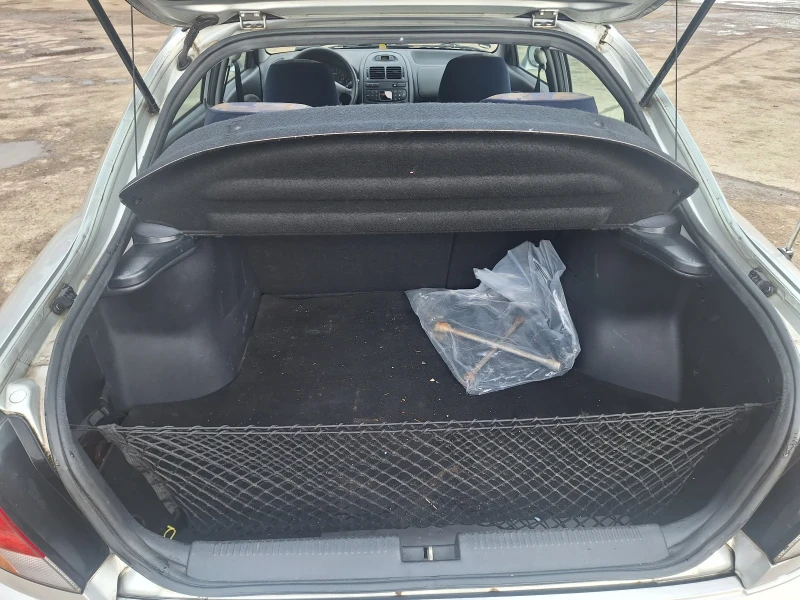 Mitsubishi Carisma, снимка 15 - Автомобили и джипове - 52149056