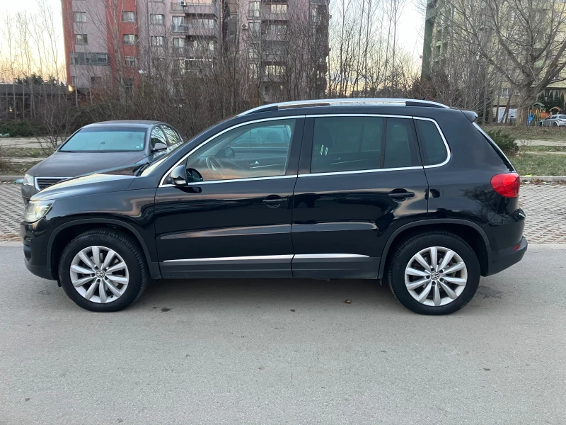 VW Tiguan 2.0 TDI Facelift, снимка 4 - Автомобили и джипове - 52945248