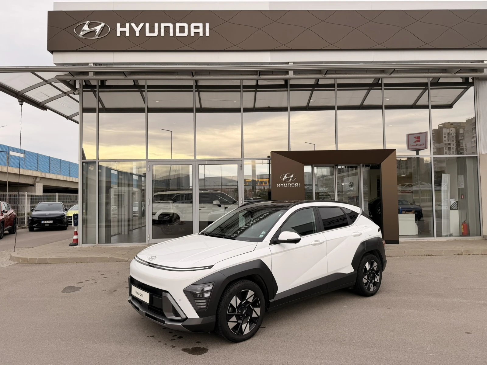 Hyundai Kona Premium AWD | Mobile.bg   1