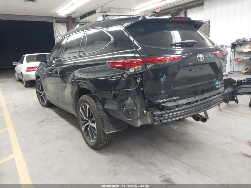 Toyota Highlander 3.5L V-6 DI, DOHC, VVT, 295HP All Wheel Drive - изображение 9