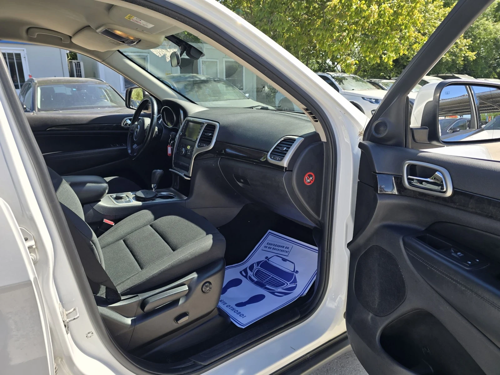 Jeep Grand cherokee 3.0D 190к.с 4х4 , снимка 14 - Автомобили и джипове - 53123791