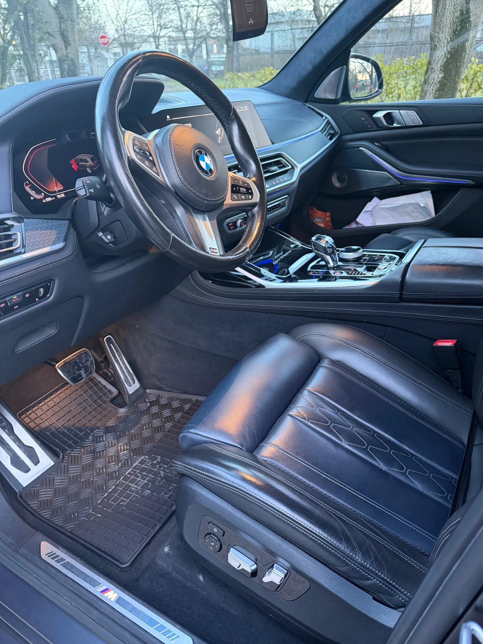 BMW X7 DARK SHADOW / TV /M40i M-Pack/Bowers&Willkins/Diam | Mobile.bg � ����������� 6