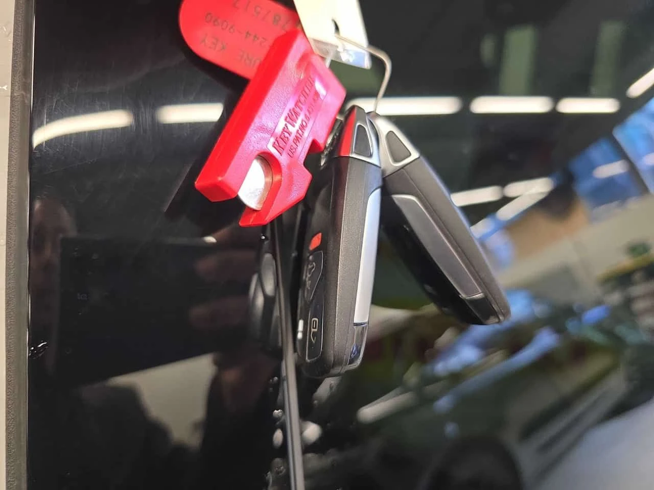 Audi Q5 Technik| DISTRONIC| 360| B&O + ГУМИ С ДЖАНТИ, снимка 12 - Автомобили и джипове - 53841795