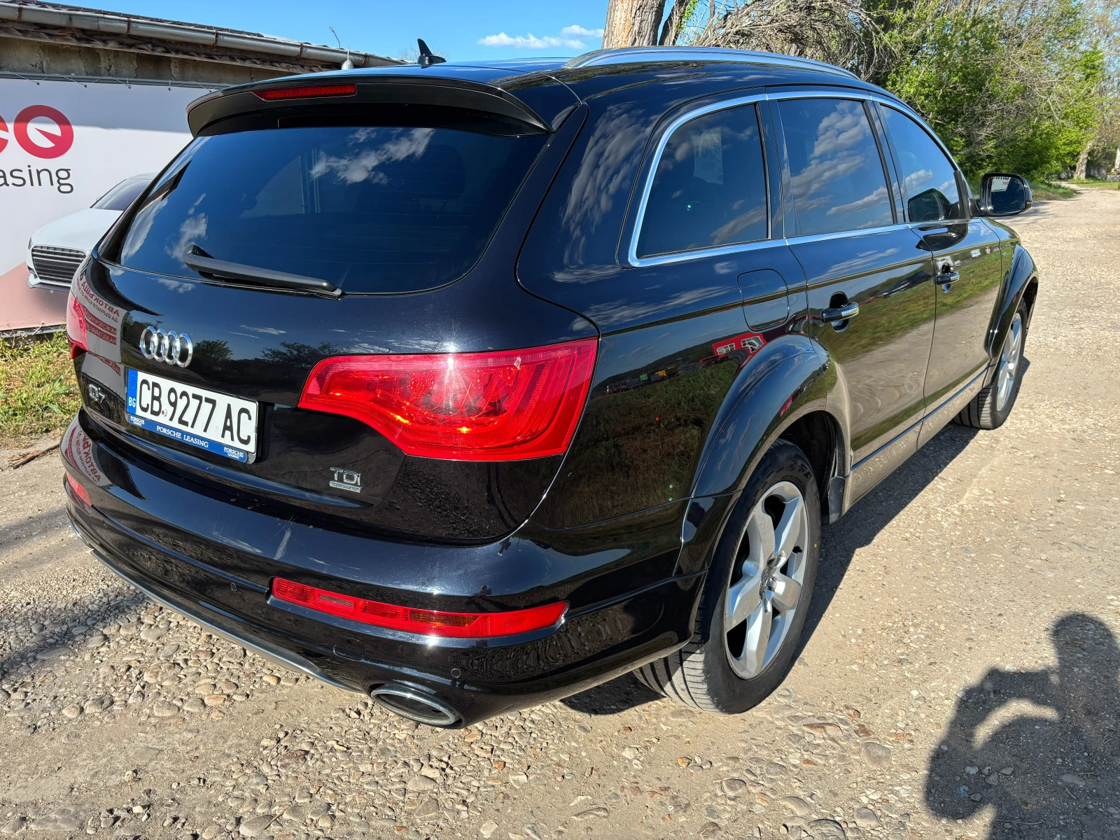 Audi Q7 FACELIFT* 4.2TDI* 7-МЕСТЕН* S-LINE* BOSE* PANO*  , снимка 3 - Автомобили и джипове - 54302036