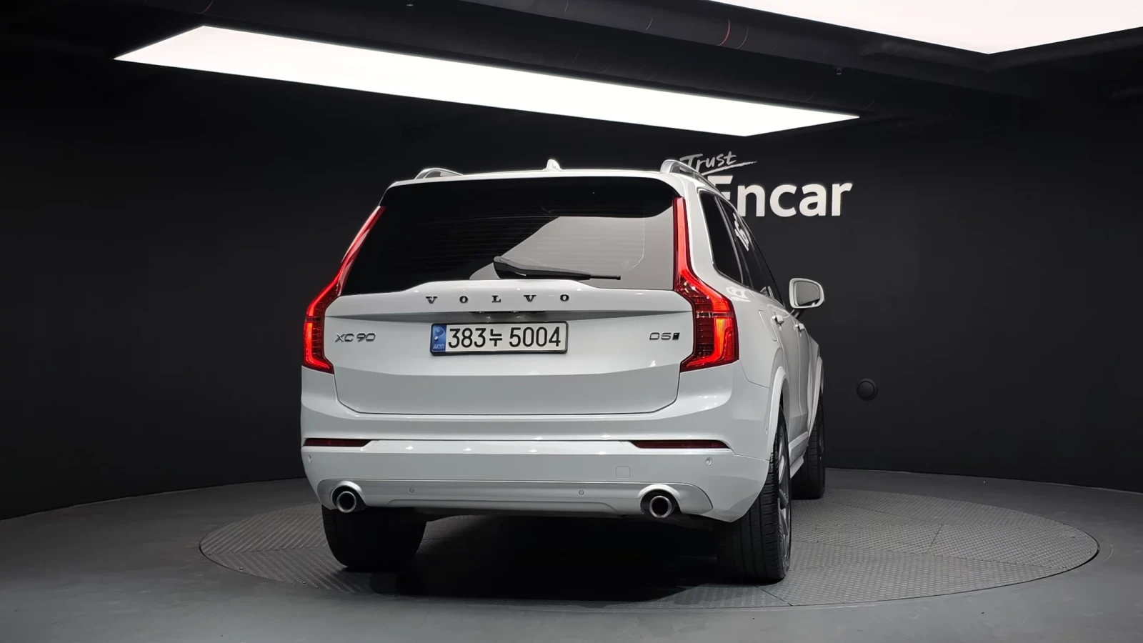 Volvo Xc90 D5 MOMENTUM/CAM/PANO/HEAD UP/, снимка 4 - Автомобили и джипове - 54967863