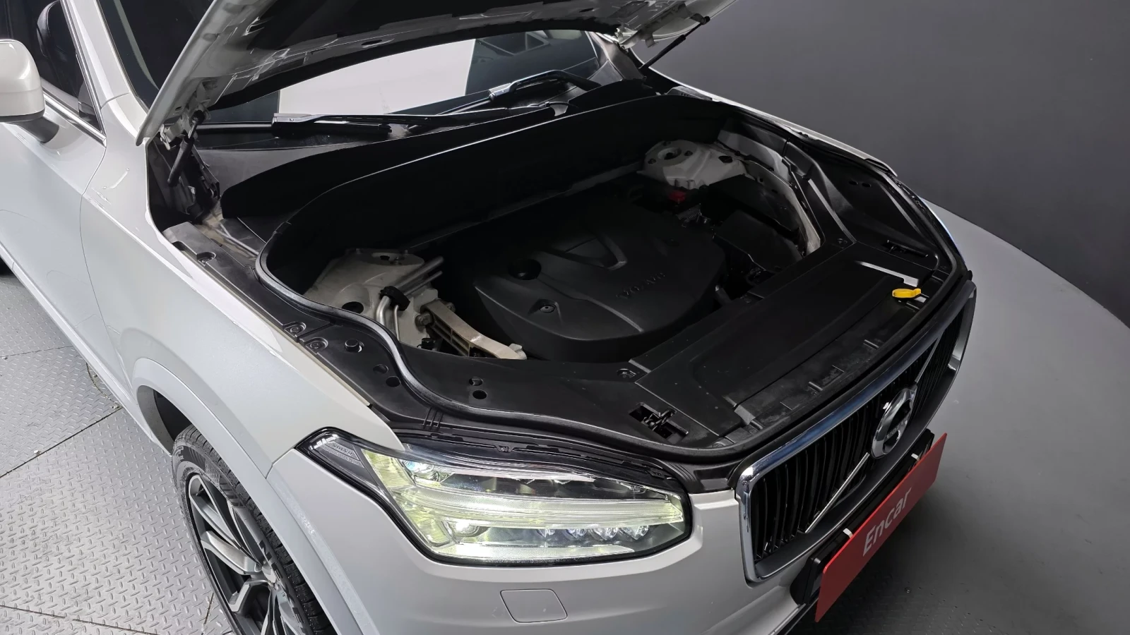 Volvo Xc90 D5 MOMENTUM/CAM/PANO/HEAD UP/, снимка 6 - Автомобили и джипове - 54967863
